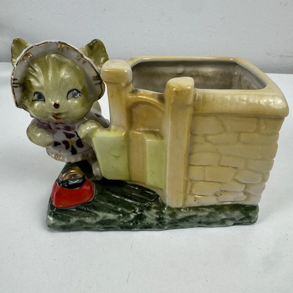 Vtg‎ Napco Style Big Eye Girl Planter Japan Mid Century Kitsch Vase Wales